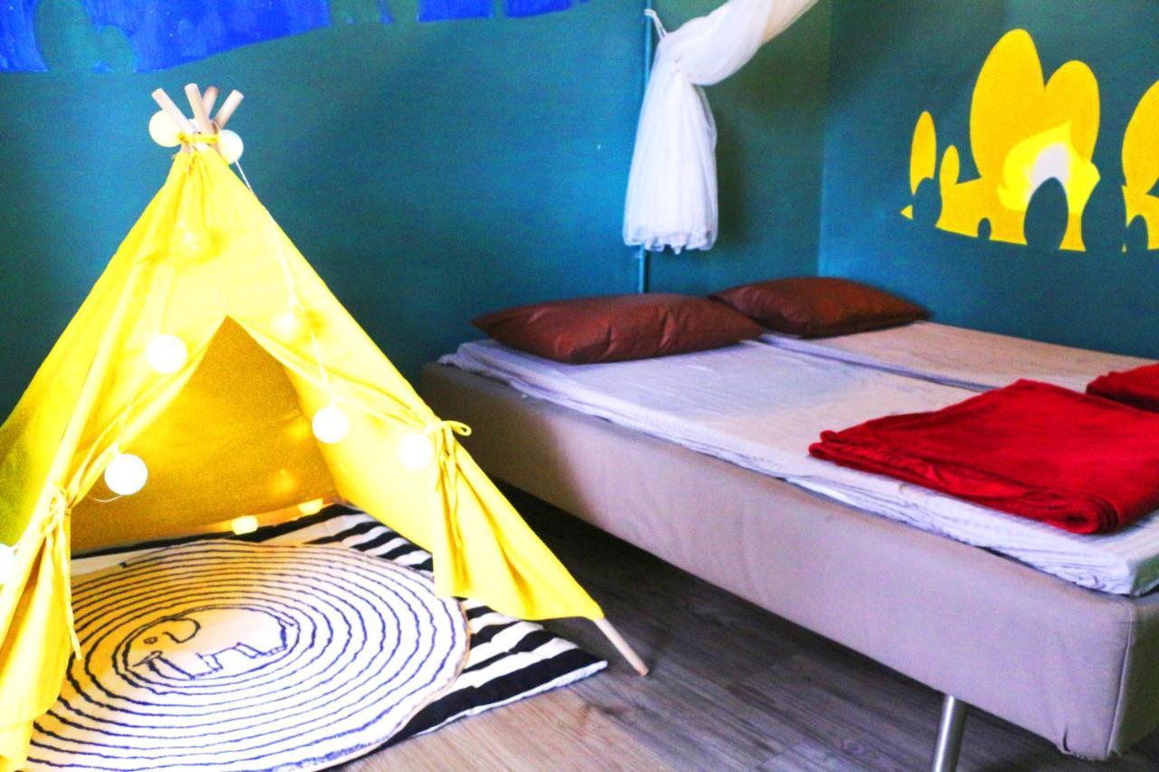 Yha Bradbury Jockey Club Youth Hostel Hongkong Exteriör bild